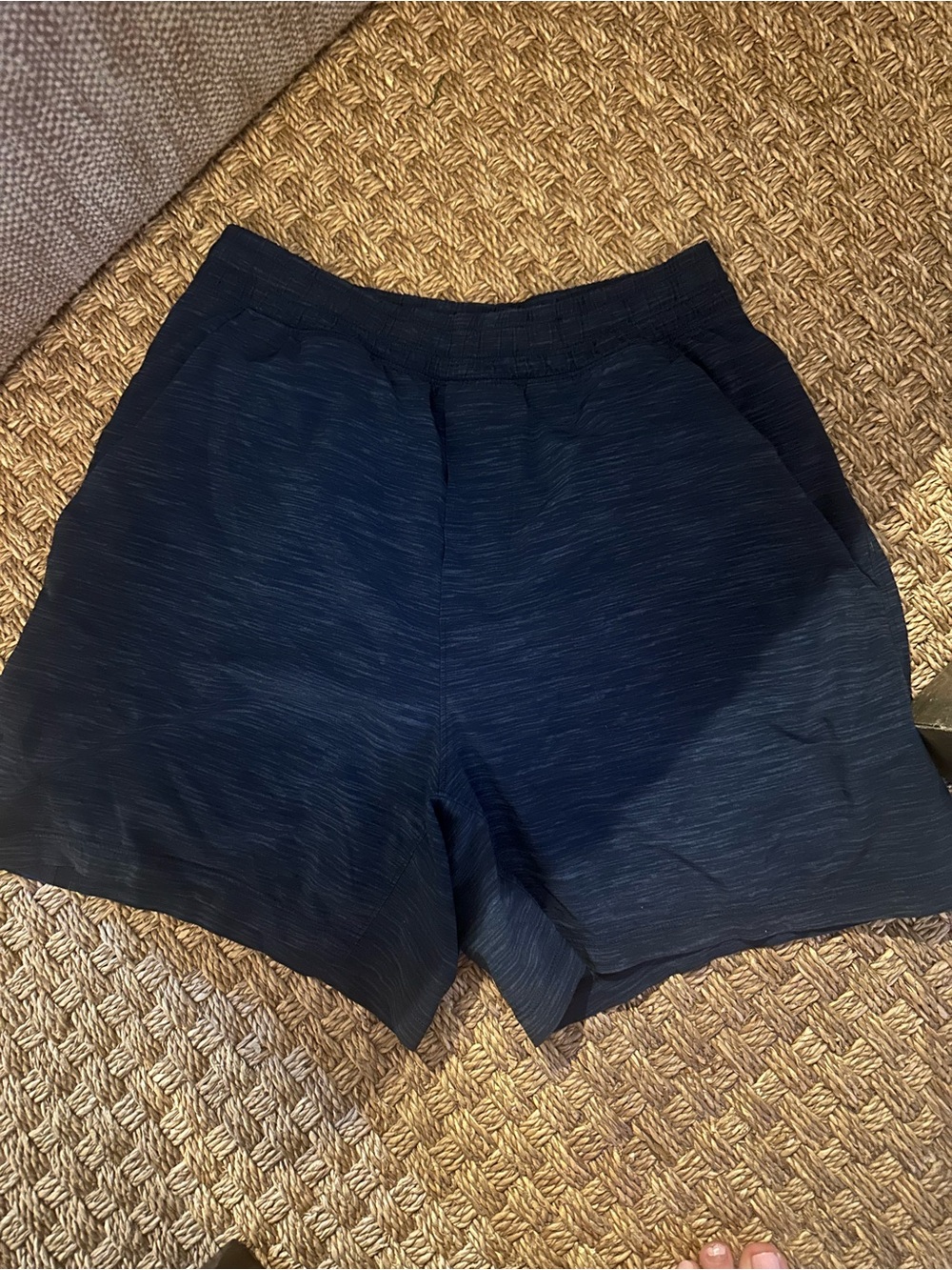 Men’s lululemon pace breaker shorts with liner